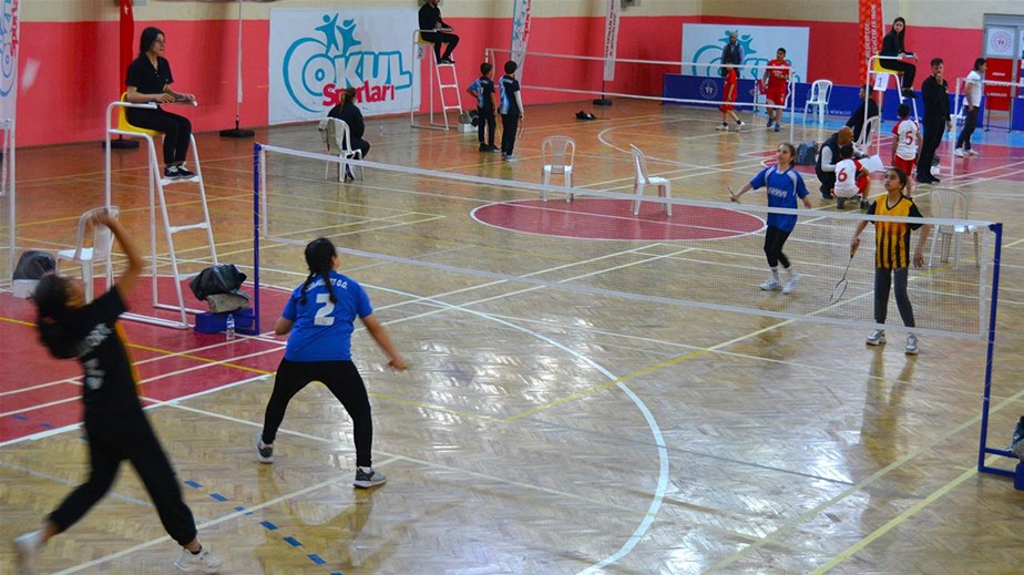 Kırşehir, Gençler Badminton Grup Müsabakalarına Ev Sahipliği Yapacak