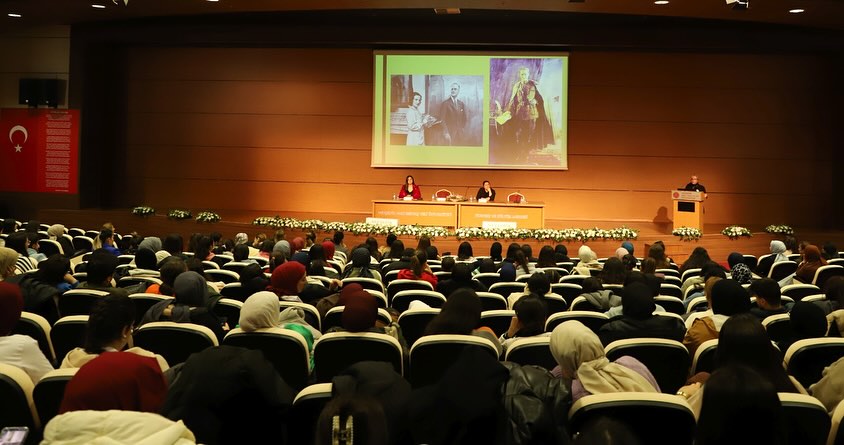 Hacı Bektaş Veli Üniversitesi, Farklı Disiplinlerle Kadın Paneli Düzenledi