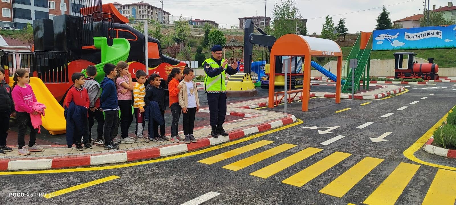 Yozgat İl Jandarma Komutanlığı'ndan Öğrencilere Trafik Eğitimi