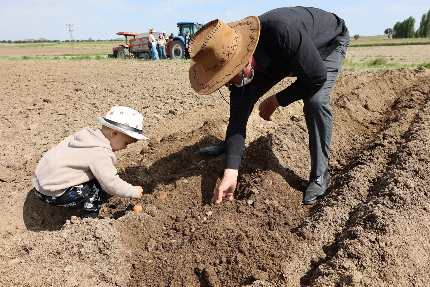 Patates Yetiştiriciliği Projesiyle Nevşehir'de Demonstrasyon Çalışmaları Gerçekleştirildi