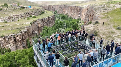 Ihlara Vadisi'nde Cam Teras ve Kafeterya Açıldı