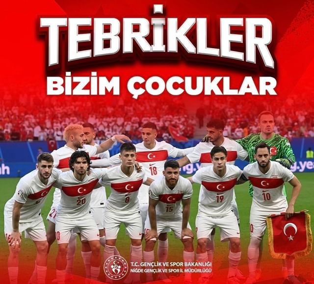 A Millî Futbol Takımımız Avrupa Şampiyonası'nda Gruptan Çıktı