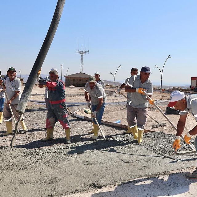 Kahveci Dağı Rekreasyon Alanına İlk Beton Atıldı