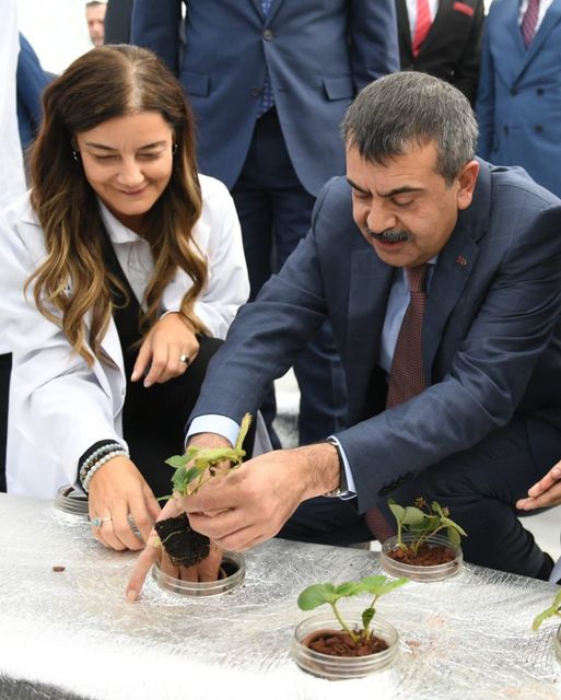 Milli Eğitim Bakanı Prof. Dr. Yusuf Tekin: Enerji Verimliliği ve Doğa Sevgisi Çocukların Geleceği İçin Önemli