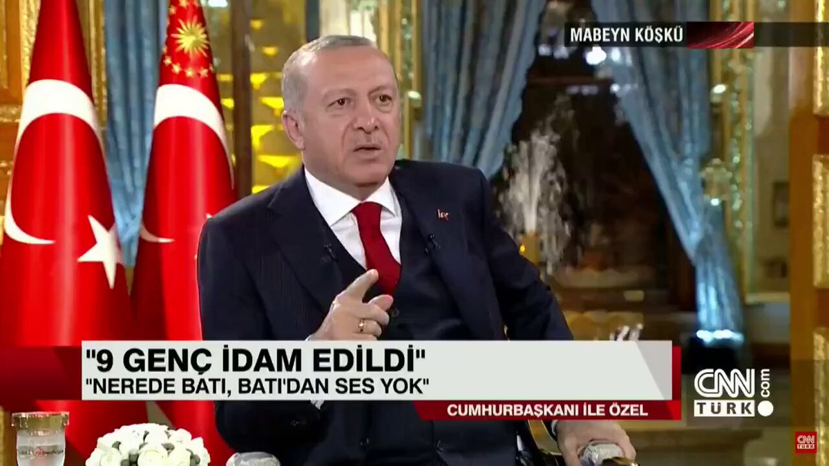 Cumhurbaşkanı Erdoğan'ın Tutarsızlıkları Gündeme Geliyor