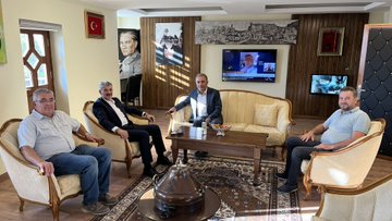 AK Parti Aksaray Milletvekili Hüseyin Altınsoy, Güzelyurt Belediye Başkanı Ünal Demircioğlu'nu Ziyaret Etti