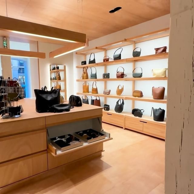 A.P.C. Madrid Mağazası Açıldı