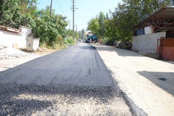 Kırşehir’de Yeni Asfalt Çalışmaları Başladı