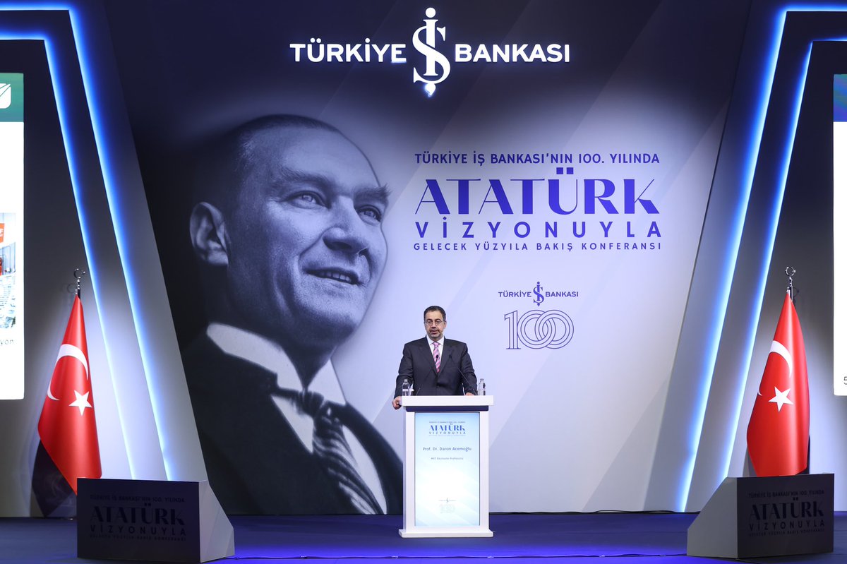 Atatürk Vizyonuyla Gelecek Yüzyıla Bakış Konferansı Devam Ediyor