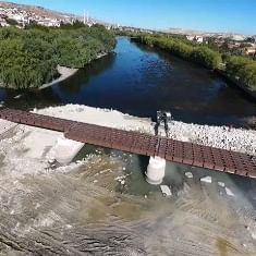 Avanos Tarihi Taş Köprü Temizleniyor