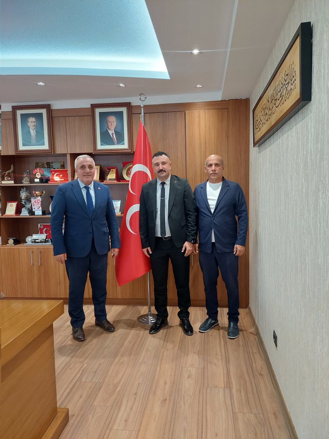 Osb Teknik Koleji Müdür Yardımcısı MHP Kayseri İl Başkanı Seyit Demirezen'i ziyaret etti