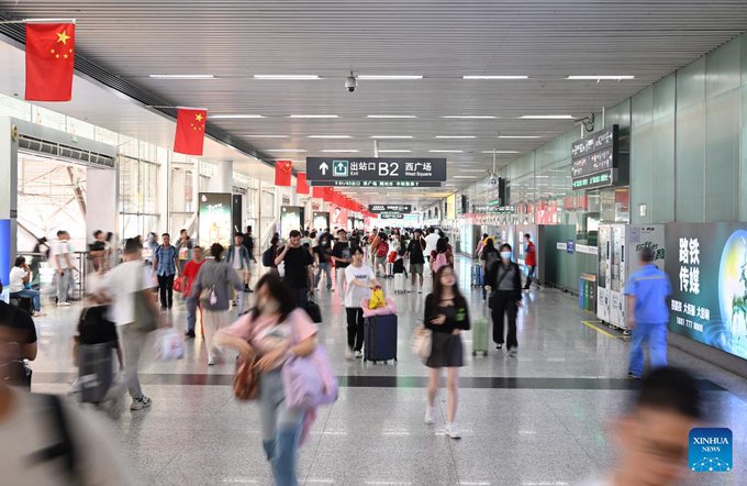 Çin'de Ulusal Gün Tatili Yoğunluk Rekoru Kırdı