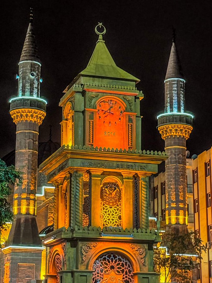 Aksaray'da Kurşunlu Camii'nde Cuma Namazı'na Katılım Sağlandı