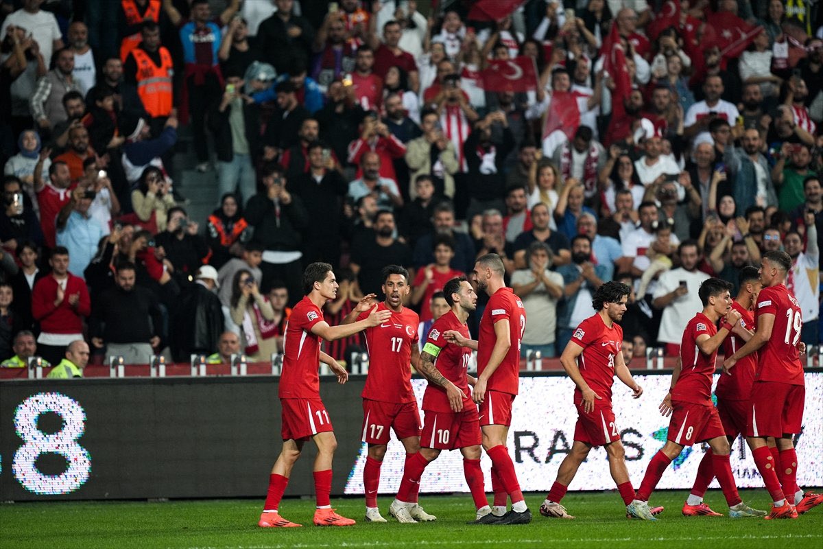 A Milli Futbol Takımı Karadağ'ı Mağlup Ederek Önemli Bir Galibiyet Aldı