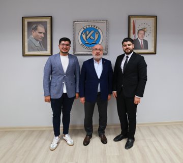 AK Parti Kayseri İl Gençlik Kolları Başkanı ve ÜniAK Kayseri Başkanı, Kayseri Üniversitesi Rektörünü Ziyaret Etti