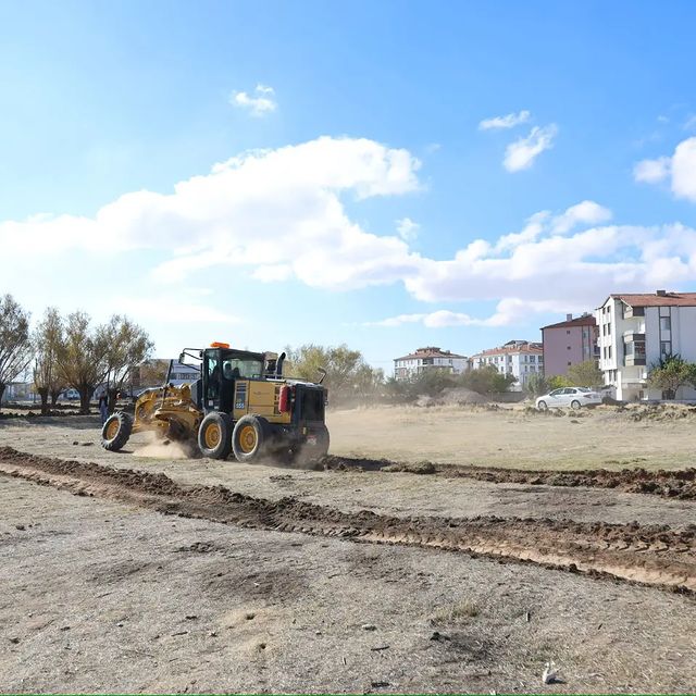 Aksaray Belediyesi Şehrin Ulaşım Ağını Güçlendirme Çalışmalarına Devam Ediyor