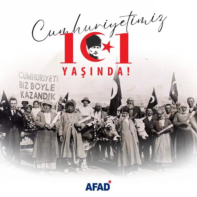 Cumhuriyet'in 101. Yılı Kutlanıyor!