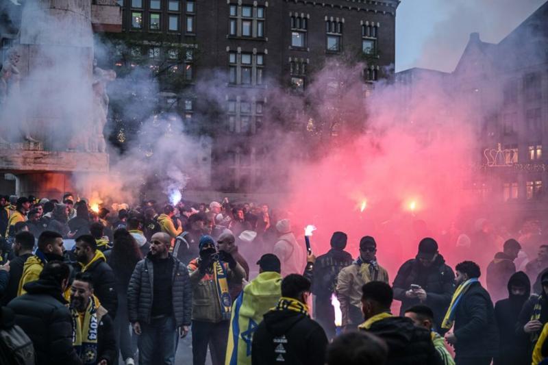 Gerginlik Amsterdam'da! Ajax ve Maccabi Tel Aviv Taraftarları Arasında Olaylar Çıktı