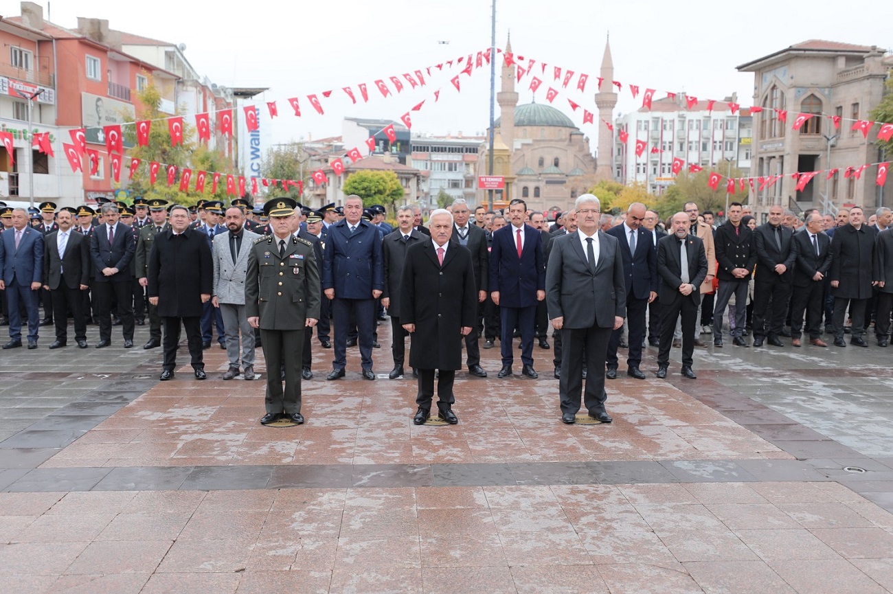 Atatürk'ü Anma Törenleri Aksaray'da Gerçekleştirildi