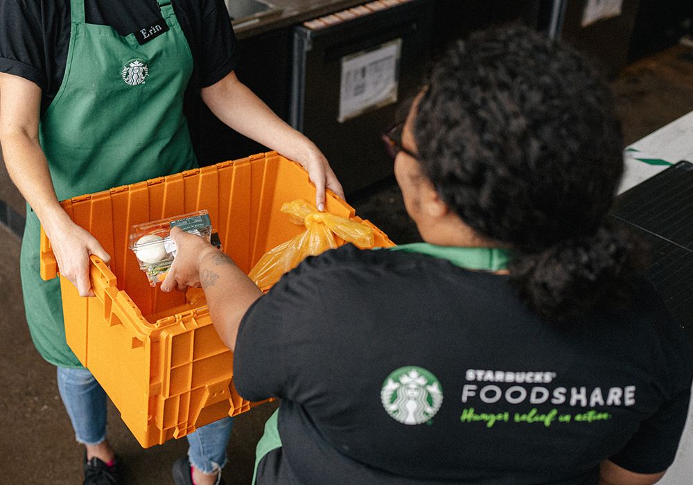 Starbucks FoodShare programı ile milyonlarca yemek bağışlandı