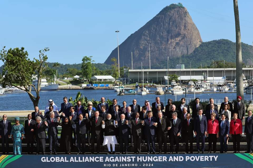 Cumhurbaşkanı Recep Tayyip Erdoğan, G20 Liderler Zirvesi'nde Aile Fotoğrafına Katıldı