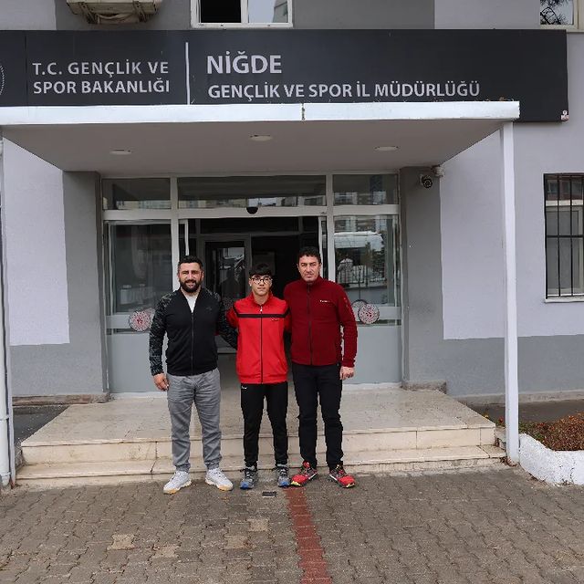 Sporcu Ahmet Talha Küçükbıyık, Denizli Sporcu Eğitim Merkezi'ne transfer oldu