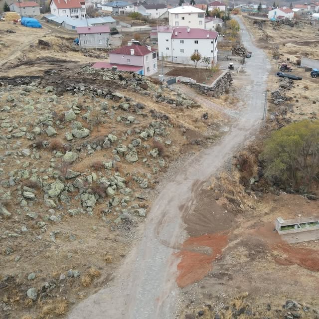 Bünyan Belediyesi, Karakaya Mahallesi'nde Yol Çalışmalarına Başladı