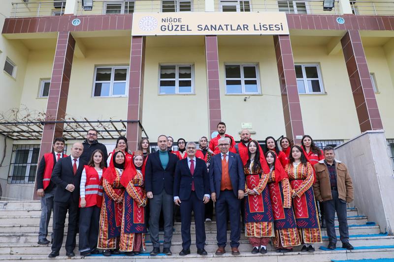 Türk Kızılayı, Niğde Güzel Sanatlar Lisesi'nde Hilal-i Ahmer Sokağı açtı