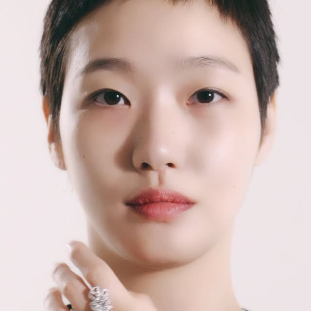 Ünlü Oyuncu Kim Go Eun Kış Mevsiminde Büyülü Anlar Yaşattı