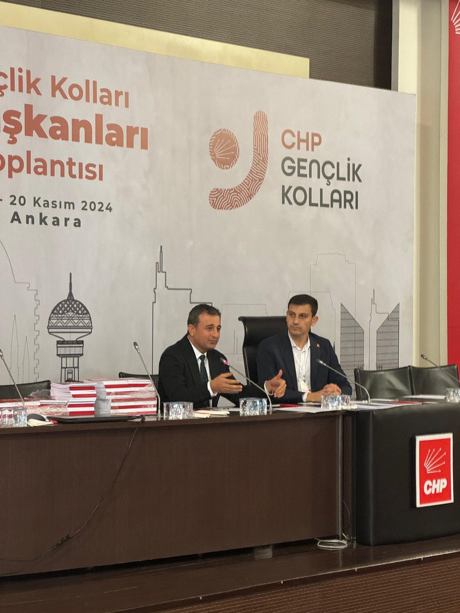 CHP Gençlik Kolları İl Başkanları Toplantısı Gerçekleşti