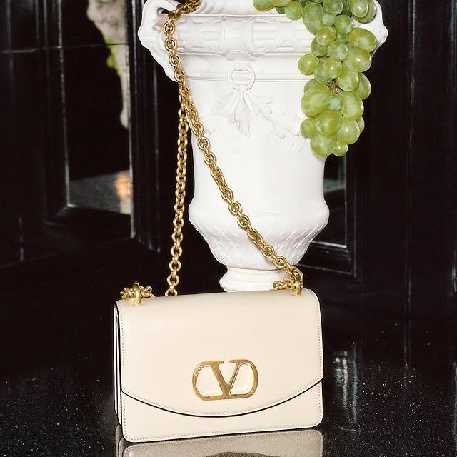 Valentino, Yeni VainBag Modelini Piyasaya Sürdü