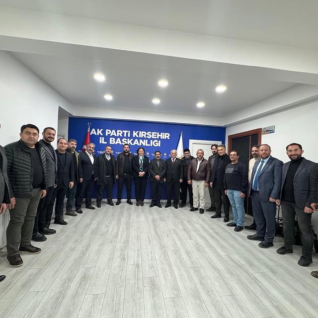 AK Parti Kırşehir İl Başkanlığı, İlçe Başkanlarıyla Toplantı Düzenledi