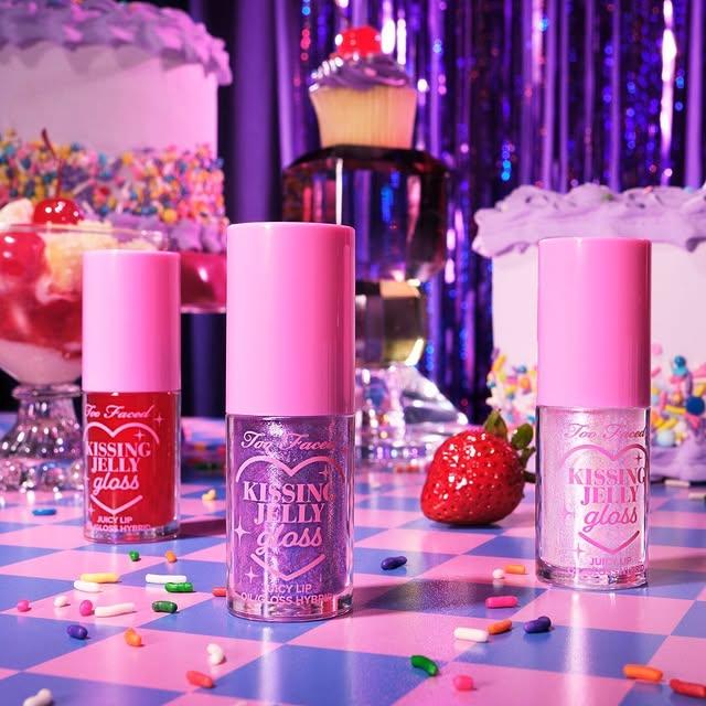 Yeni Kissing Jelly Lip Oil Gloss Serisi Dudak Bakımında Çığır Açıyor