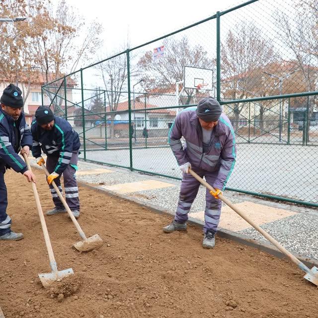 Kılıçaslan Mahallesine Yenilenen Park Kazandırıldı