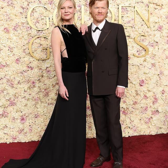 Kirsten Dunst ve Jesse Plemons Altın Küre Ödülleri'nde Göz Kamaştırdı