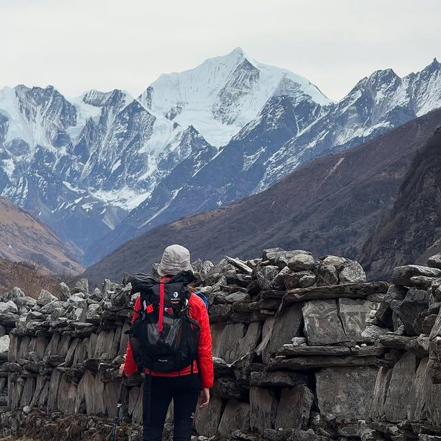 Himalaya'nın Göz Alıcı Manzaraları: Langtang Trekking Konusunda Deneyimler