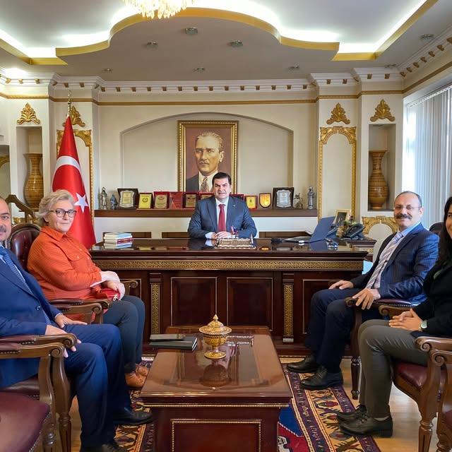 Aksaray İl Müdürlüğü Ortaköy Kaymakamlığı İle Sosyal Hizmet Projeleri Hakkında Bilgi Alışverişinde Bulundu