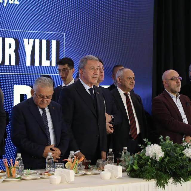 Yahyalı Belediye Başkanı Esat Öztürk, Gazetecileri Ödüllendiren Törenle Basının Önemini Vurguladı