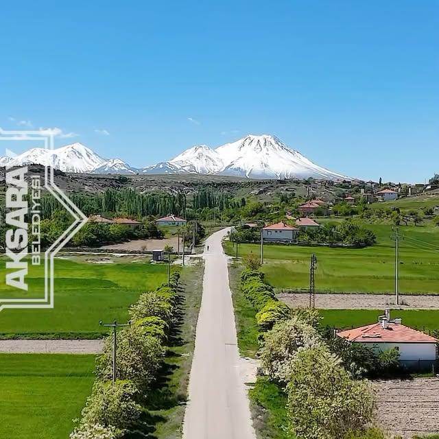 Aksaray Belediyesi'nden Mutlu Bir Gün Dileği