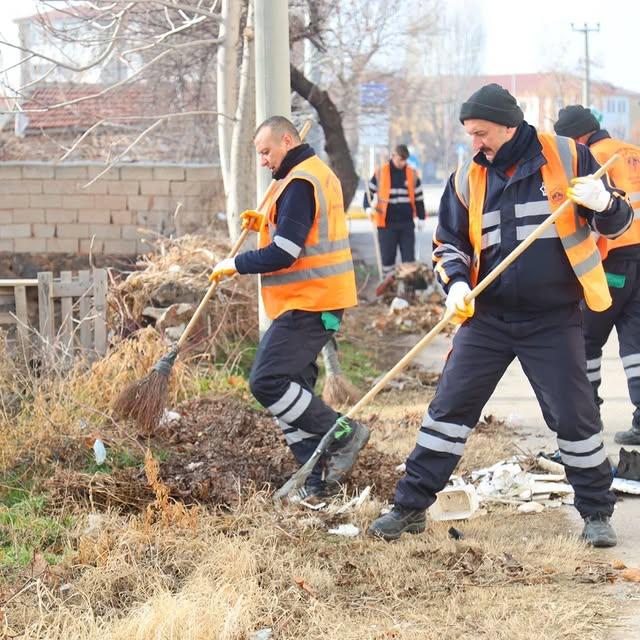 Aksaray'da Temizlik Seferberliği Devam Ediyor