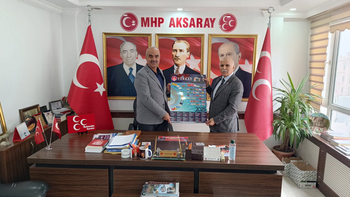 TÜRKAV Aksaray İl Temsilcisi İzzet Karatay, MHP Aksaray İl Başkanı Burhanettin Karataş'ı ziyaret etti.