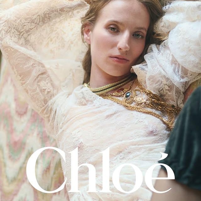 Chloé'den Yeni Koleksiyon Tanıtımı: Petra Karakteri İle Şıklığı Yakalayın