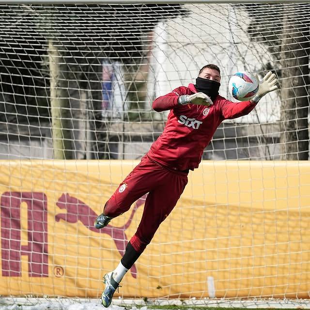 Galatasaray, Fenerbahçe Maçı Hazırlıklarına Başladı