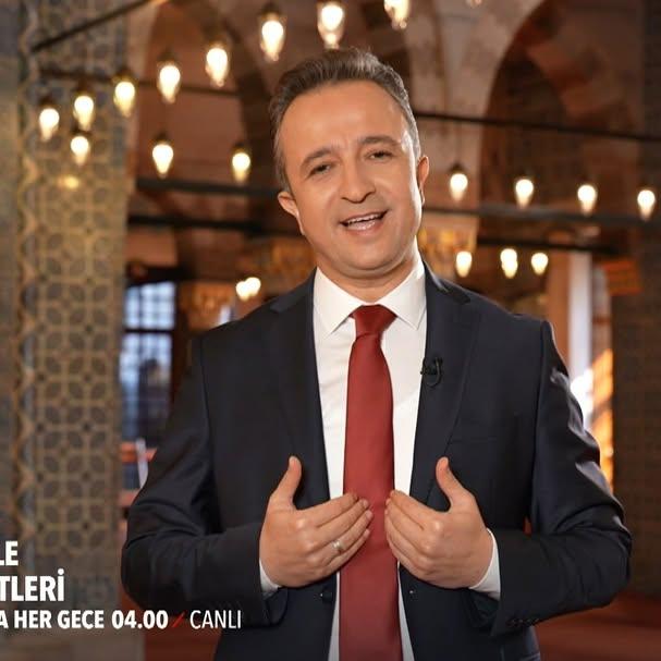 NOWda Fatih Savaş ile Sahur Sohbetleri: Ramazan'ın Manevi Atmosferini Canlı Yayınla Yaşayın