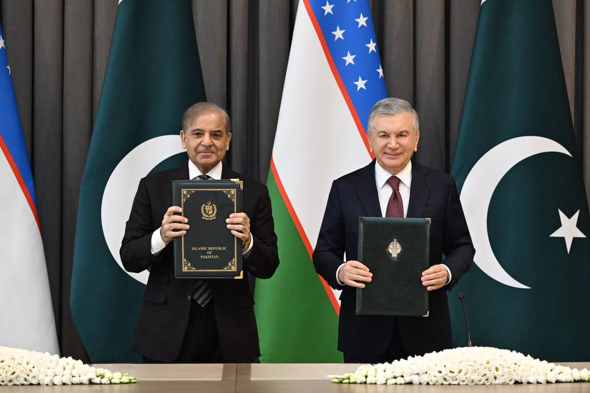 Uzbekistan ve Pakistan, Çok Amaçlı İşbirliği Güçlendirmek İçin Stratejik Ortaklık Anlaşması Imzaladı