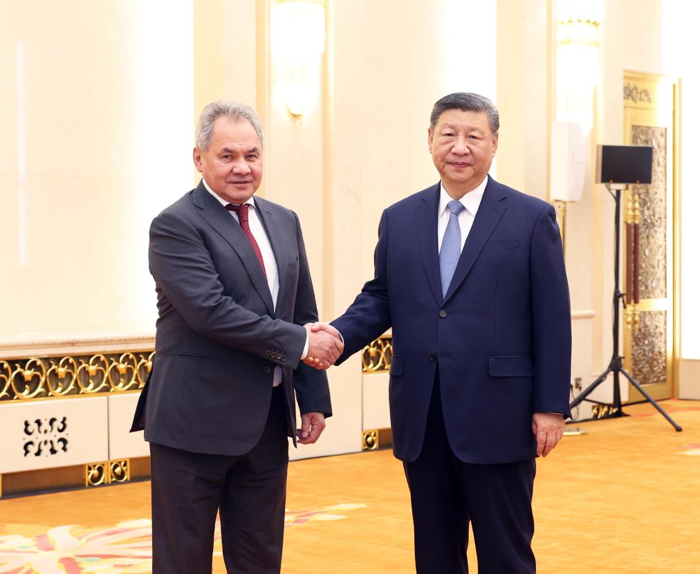 Çin Cumhurbaşkanı Xi Jinping, Rus Güvenlik Konseyi Sekreteri Sergei Shoigu ile Görüştü