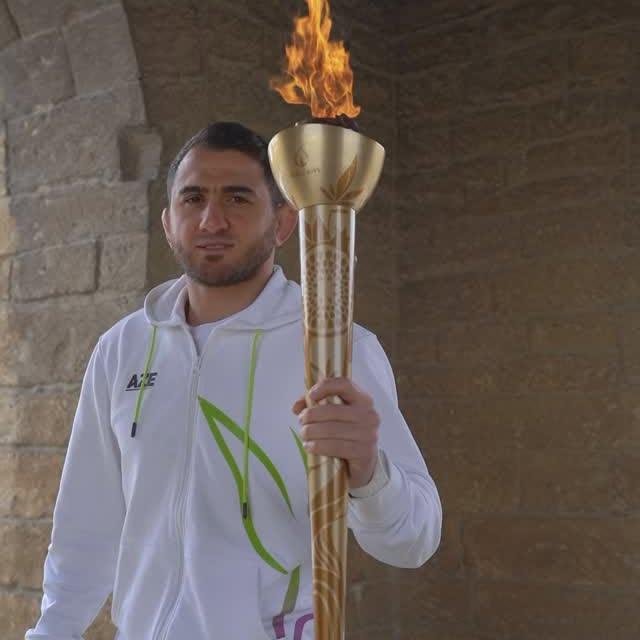 Od Çerşenbesi Mubarek Novruz'un Dord Cerşenbesinden Biridir