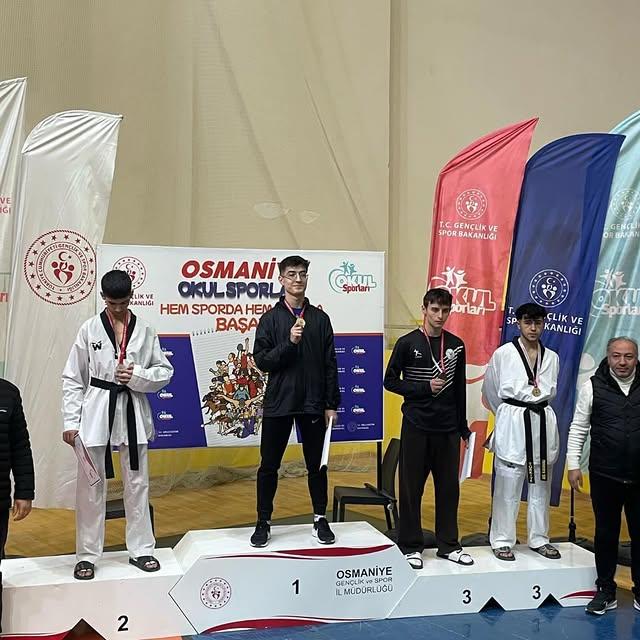 Niğde Sporcularından Liseler Arası Taekwondo'da Büyük Başarı