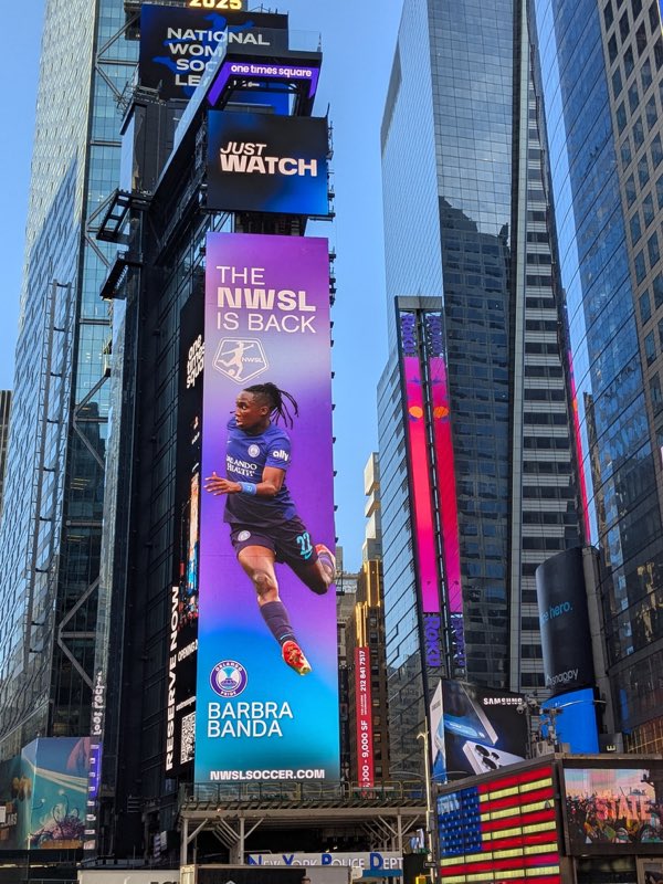 Zambiya Kadın Futbol Takımı, Çin'i Yendi: Times Square'de Kutlamalar