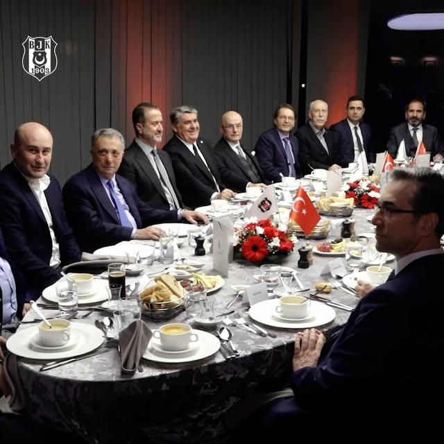 Beşiktaş'ta İftar Sofrası